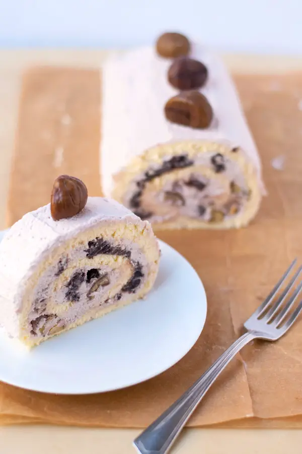 Red bean chestnut roll cake