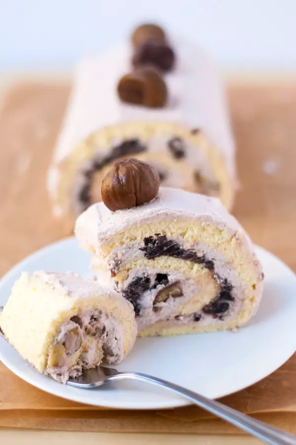 Red bean chestnut roll cake