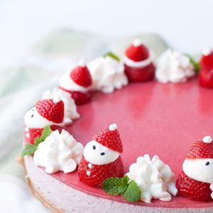 Strawberry Mousse Cake