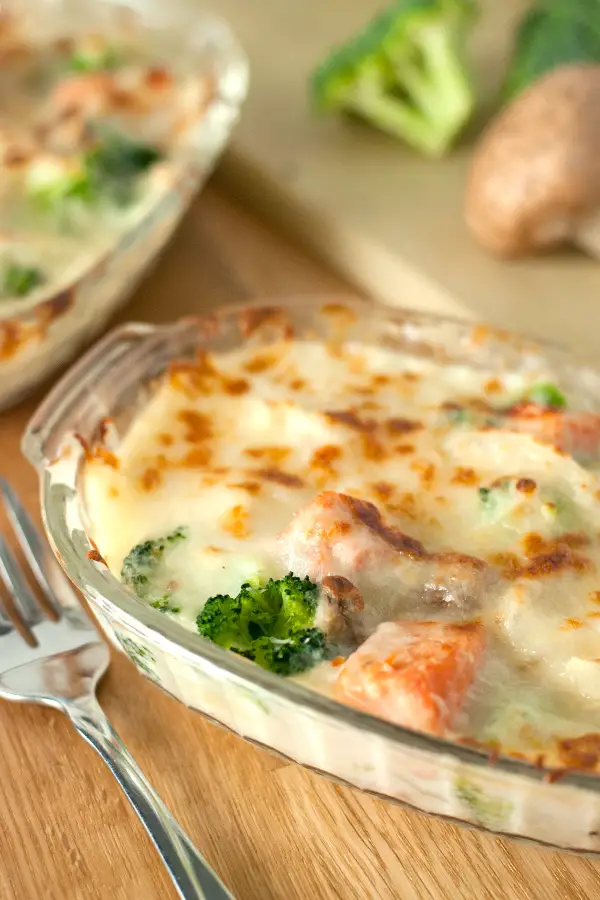 Salmon Gratin- a healthy and nutritious weeknight dinner!